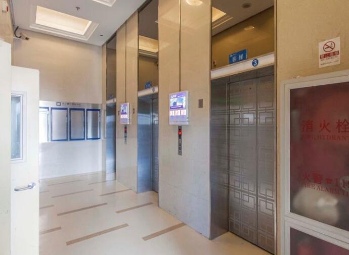 珠江摩尔国际大厦 